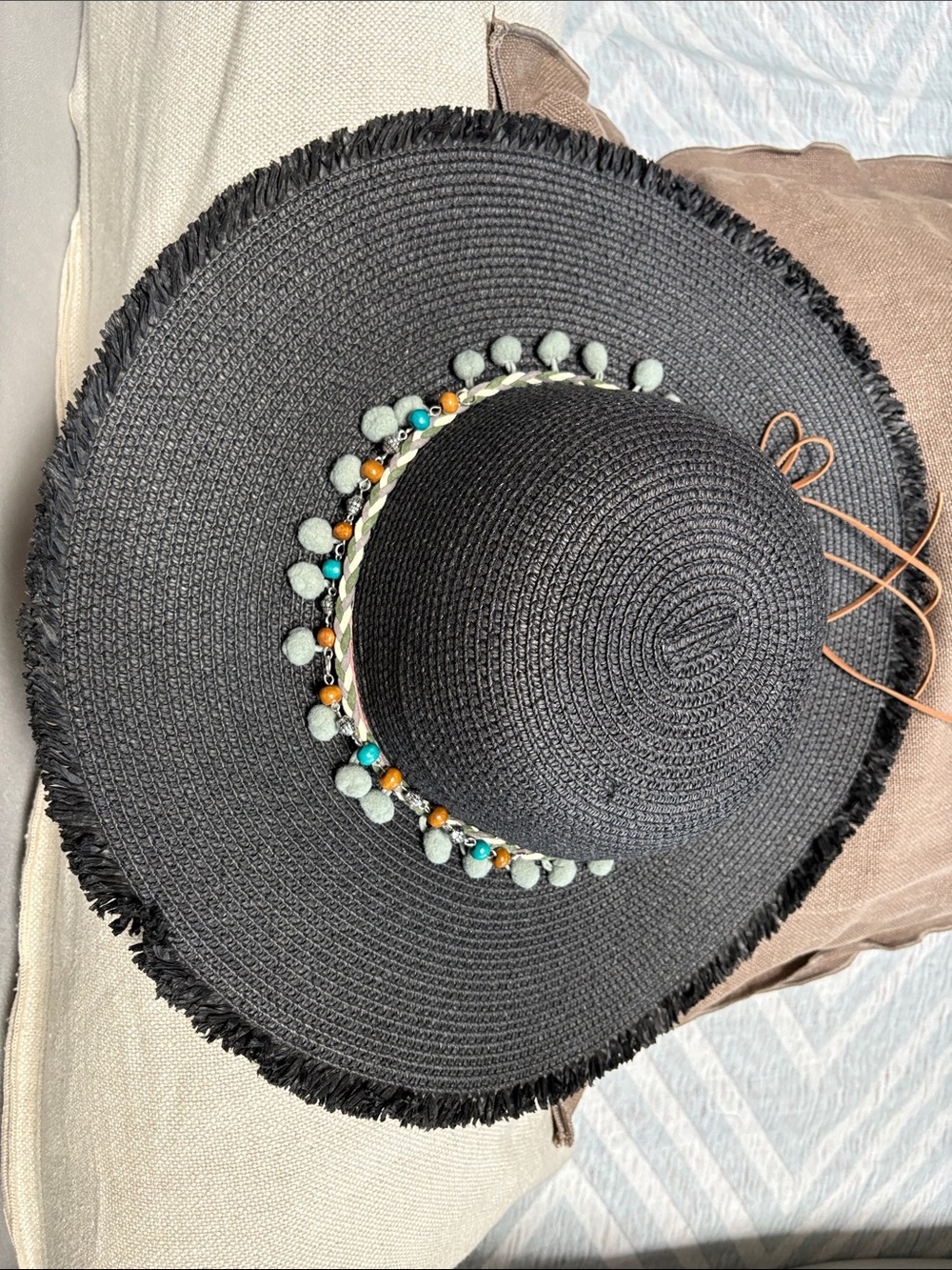 New Straw Black Beach Hat O/S